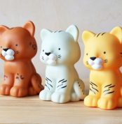 lltiwh74-lr-10-little-light-white-tiger