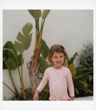 little-dutch-olosomo-makrymaniko-magio-gia-koritsia-rosy-meadows-2-550x635