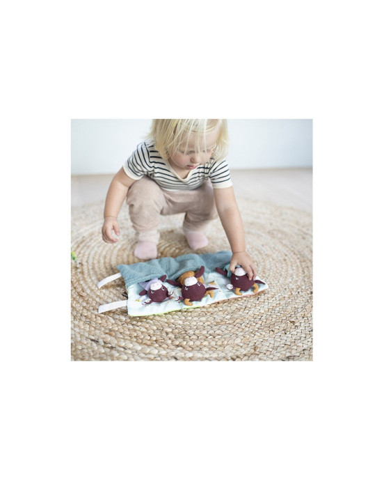 lilliputiens-υφασματινο-παιχνιδι-δραστηριοτητων-η-οικογενεια-τησ-rosalie 2-552x691w